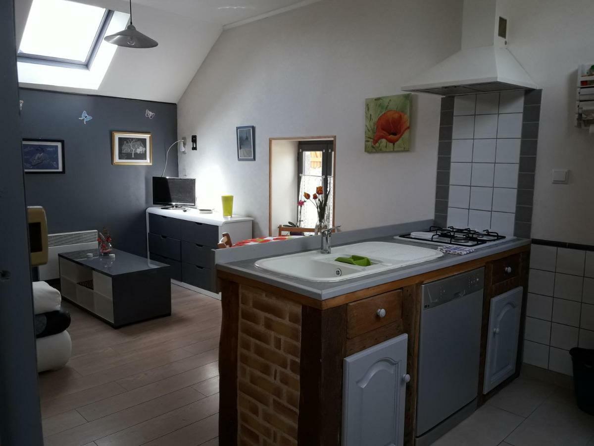 Fee Maison With Love Appartement Cuissai Luaran gambar